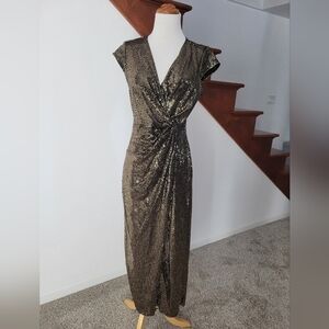 Formal Gold Black Sequin Gown Women's Size 8P Faux Wrap Cap Sleeves‎